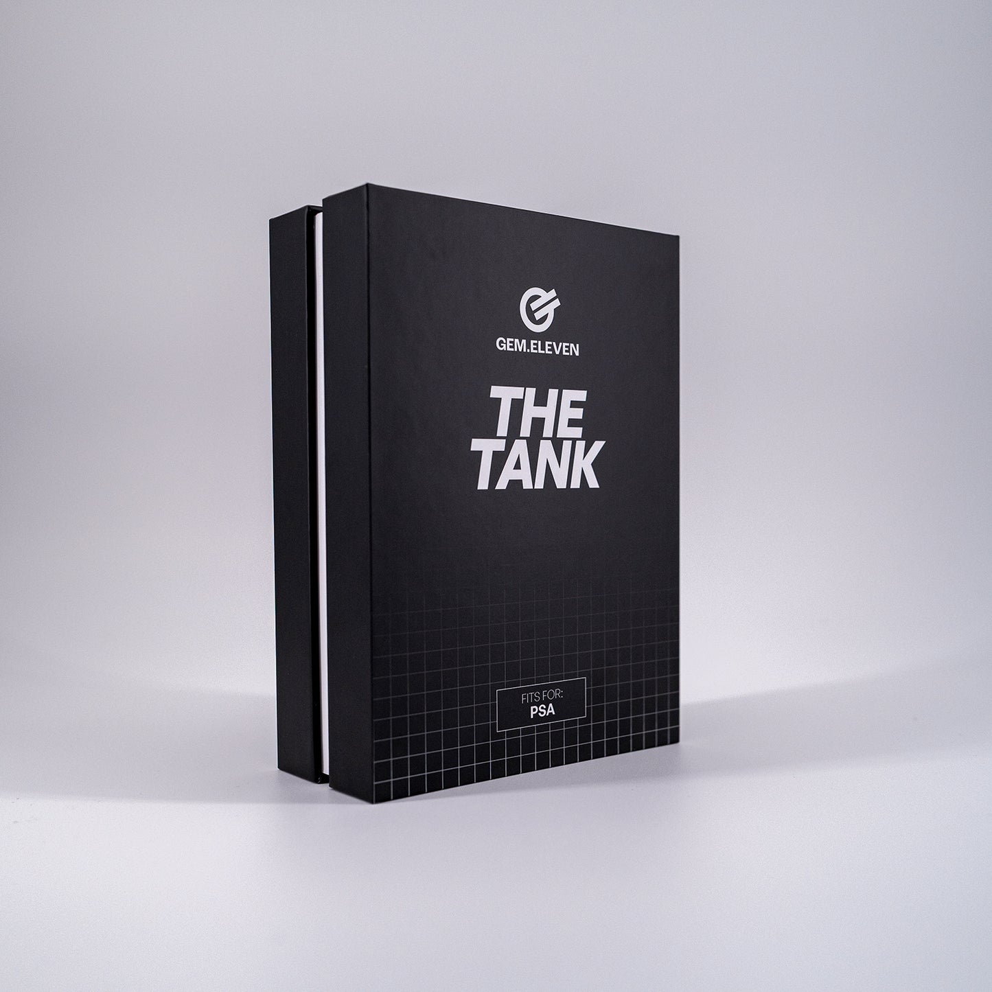 Gem.Eleven THE TANK – Acryl-Case für gegradete Karten (PSA)
